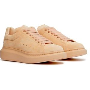 Alexander McQueen suede blush sneakers NEW 🔥